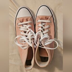 Baby pink Converse ALL Star sneakers